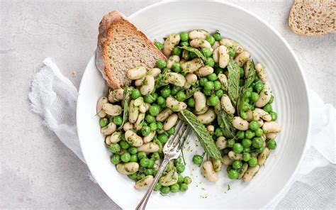 white-bean-and-pea-salad-with-spring-herb-pistou image