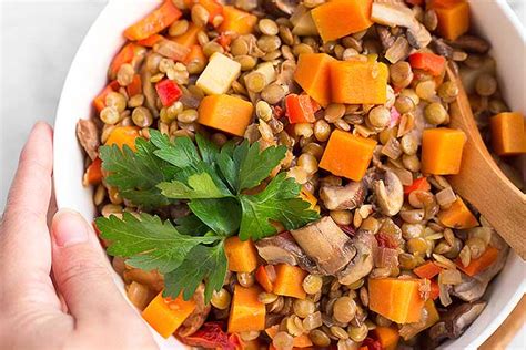 the-best-authentic-argentine-lentil-stew-recipe-foodal image