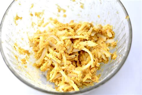 onion-pakoda-south-indian-style-antos-kitchen image