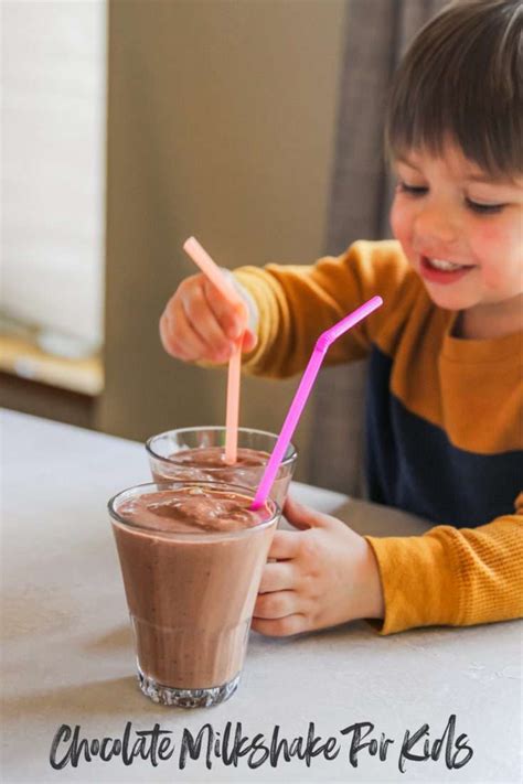 chocolate-milkshake-recipe-for-kids-sweetphi image