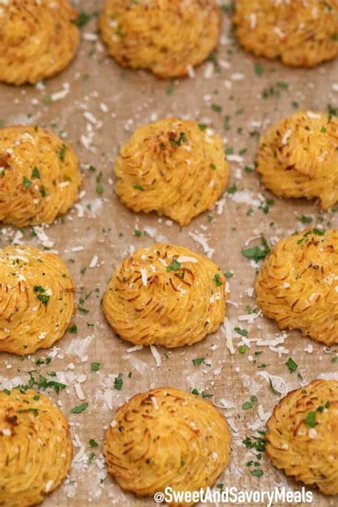 duchess-potatoes-recipe-sweet-and-savory-meals image