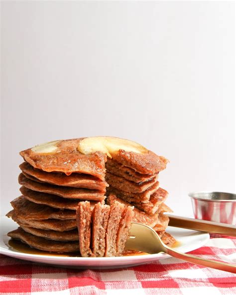 cinnamon-applesauce-pancakes-the-simple-veganista image
