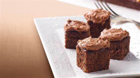 easy-chocolate-syrup-brownies-recipe-hersheyland image