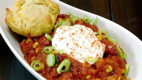 chili-and-cheddar-biscuits-ctv image