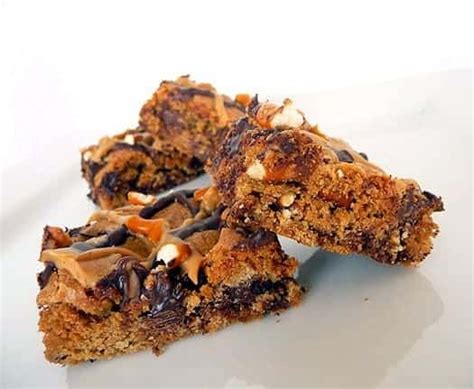 chocolate-chip-pretzel-cookie-bars-brown-eyed-baker image