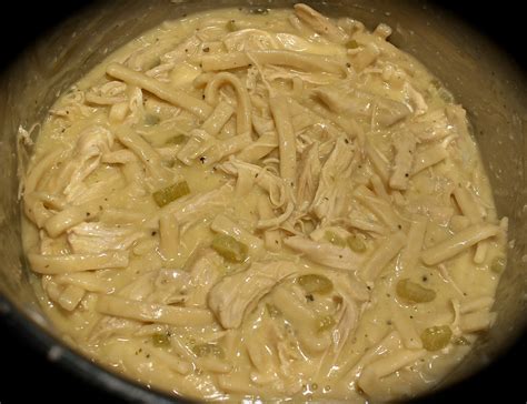 kellys-easy-creamy-chicken-and-noodles image