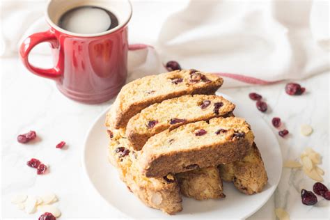 cranberry-almond-biscotti-sugar-agenda image