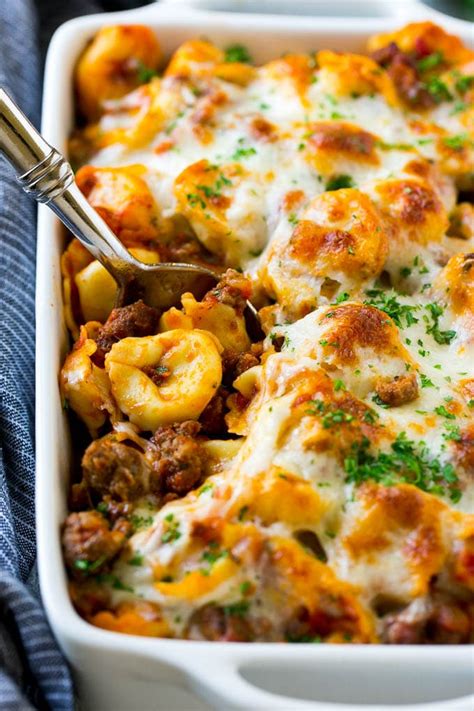 baked-tortellini-in-meat-sauce-dinner-at-the-zoo image