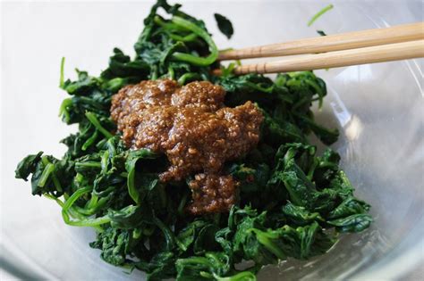 hourensou-no-gomaae-recipe-spinach-salad image