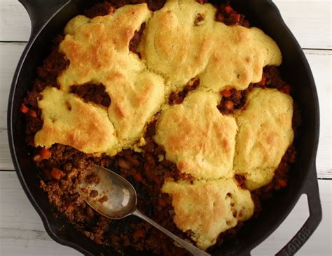 cornbread-and-beef-skillet-pie-recipe-recipesnet image