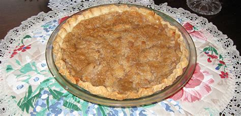 katies-famous-apple-pie-recipe-north-carolina-field image