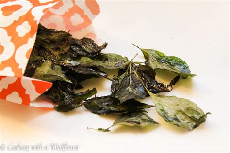 crispy-garlic-basil-chips-cooking-with-a-wallflower image