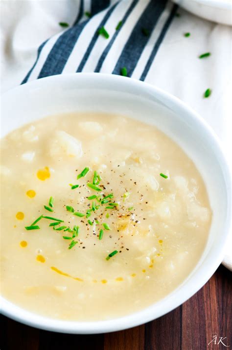 healthy-and-hearty-potato-leek-soup-aberdeens image
