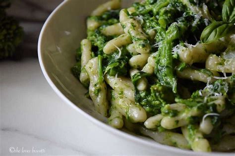 homemade-italian-broccoli-rabe-cavatelli image