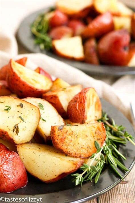 rosemary-roasted-potatoes-easy-oven-baked-red image