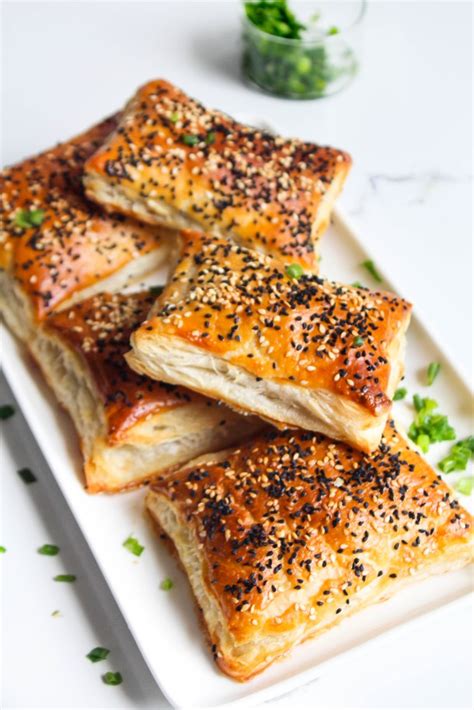 flaky-chicken-puff-pastry-puffs-the-twin-cooking image