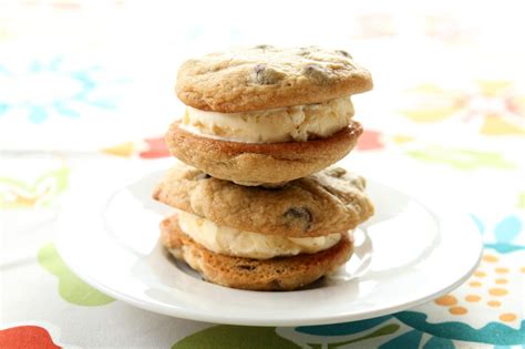 ice-cream-sandwich-chocolate-chip-cookie-recipe-the image