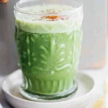 4-spicy-green-smoothies-to-keep-you-healthy-this-winter image