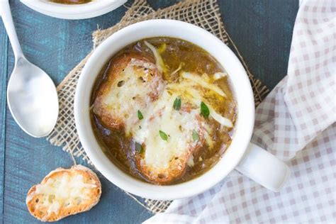 easy-french-onion-soup-recipe-girl image