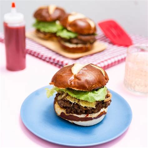 get-your-grill-pan-ready-for-this-copycat-umami-burger-brit image