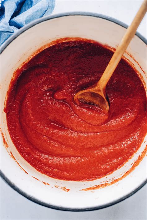 easy-homemade-ketchup-naturally-sweetened image