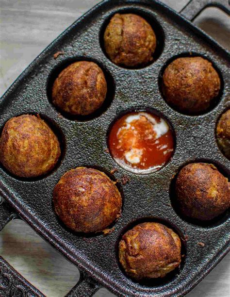 cheese-stuffed-mashed-potato-balls-recipe-non-fried image