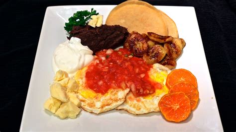 recipe-breakfast-of-champions-desayuno-chapin image