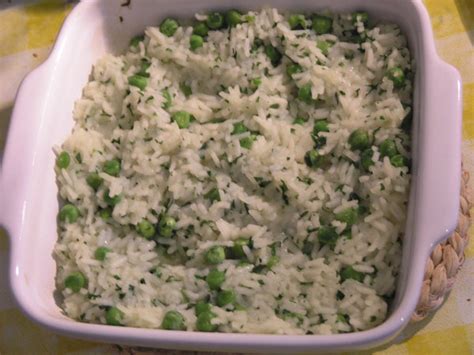 croatian-rizi-bizi-rice-and-green-peas-bigoven image