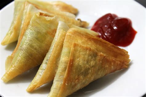how-to-make-meat-samosa-10-steps-with-pictures image