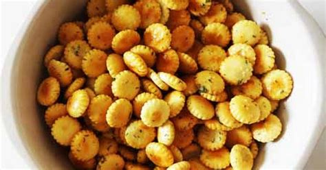 10-best-flavored-oyster-crackers-recipes-yummly image