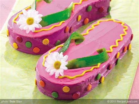 betty-crocker-flip-flops-cake image