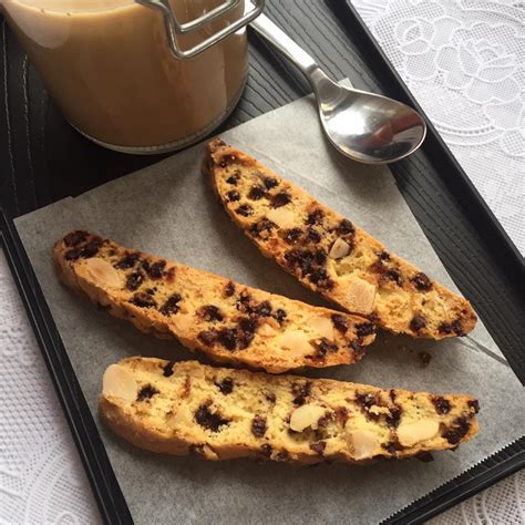 almond-chocolate-biscotti-recipe-baking-made image