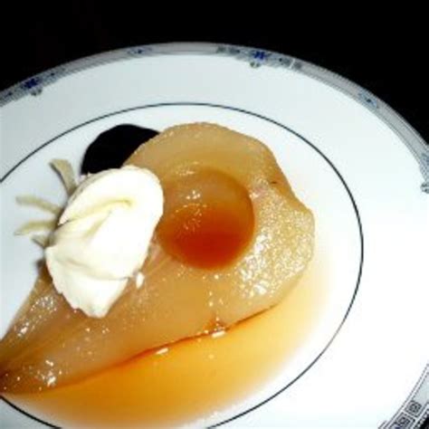 ginger-poached-pears-with-ginger-cream-bigovencom image