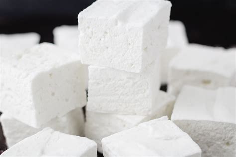 best-ever-sugar-free-keto-marshmallows-low-carb image