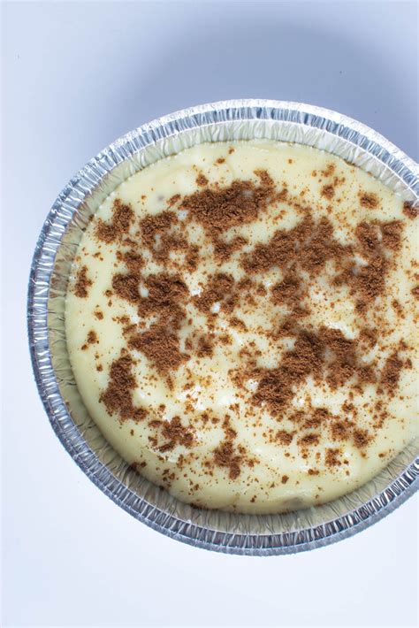 amish-cinnamon-cream-pie-easy-and-flavorful image