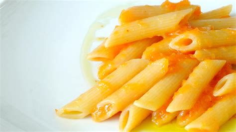 pumpkin-sage-pasta-recipe-rachael-ray-show image
