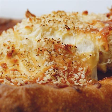 easy-mac-and-cheese-pizza-recipe-kosher image