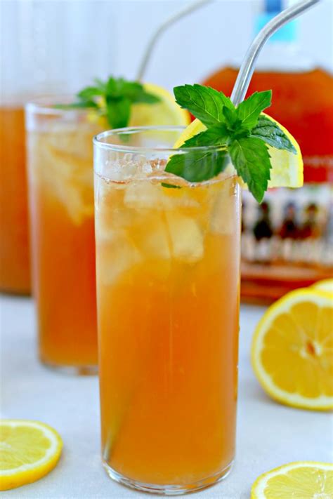 bourbon-arnold-palmer-cocktail-recipe-made-with image