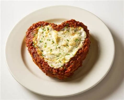 buca-di-beppos-heart-shaped-lasagna-today image
