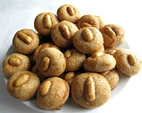 chinese-new-year-peanut-cookies-花生饼-the image