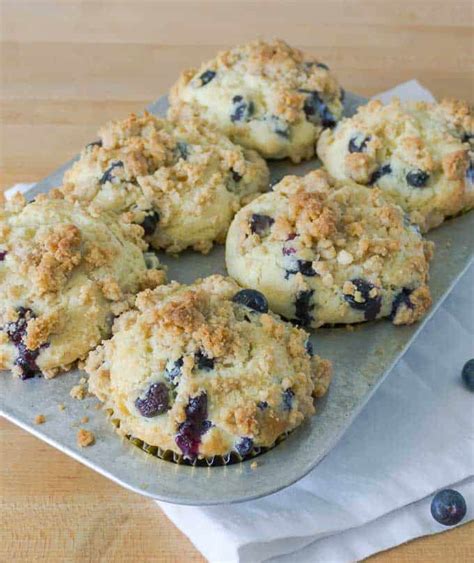 blueberry-sour-cream-muffins-with-streusel-topping image