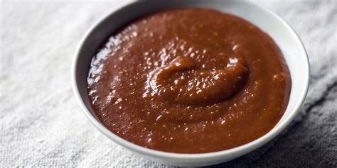 how-to-make-barbecue-sauce-great-british-chefs image