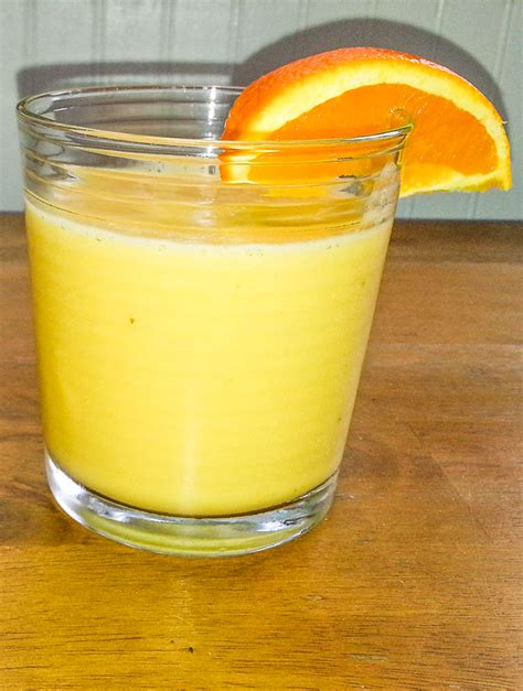 orange-smoothie-or-atlantas-frosted-orange-on-the image