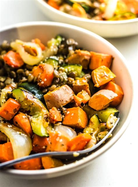 roasted-vegetable-lentil-salad-recipe-running-on-real image