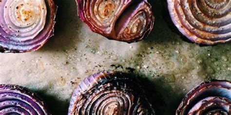 how-to-roast-red-onions-a-delicious-onion image