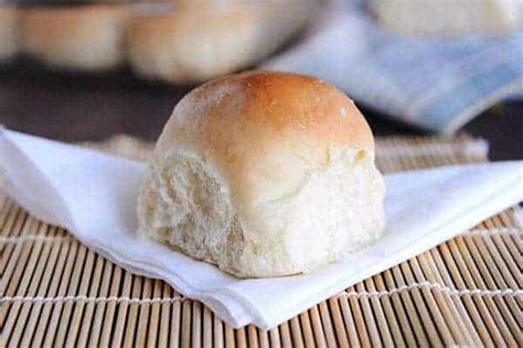 super-easy-french-bread-rolls-perfect-for-beginners image