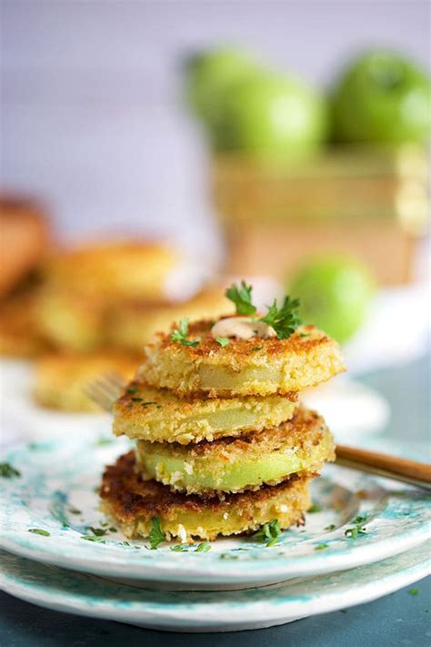 southern-fried-green-tomatoes-with-spicy-remoulade image