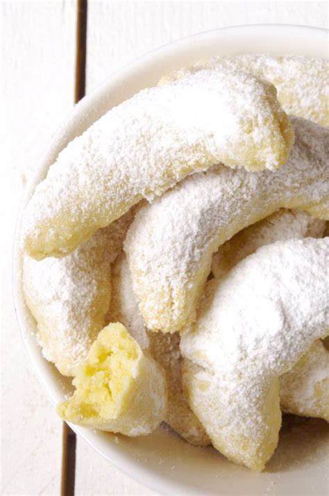 vanilla-crescent-cookies-recipe-eatwell101 image