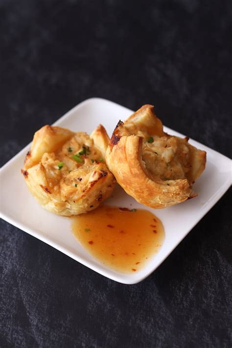 baked-crab-puffs-handle-the-heat image