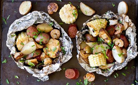 classic-idaho-potato-low-country-boil-grill-packets image